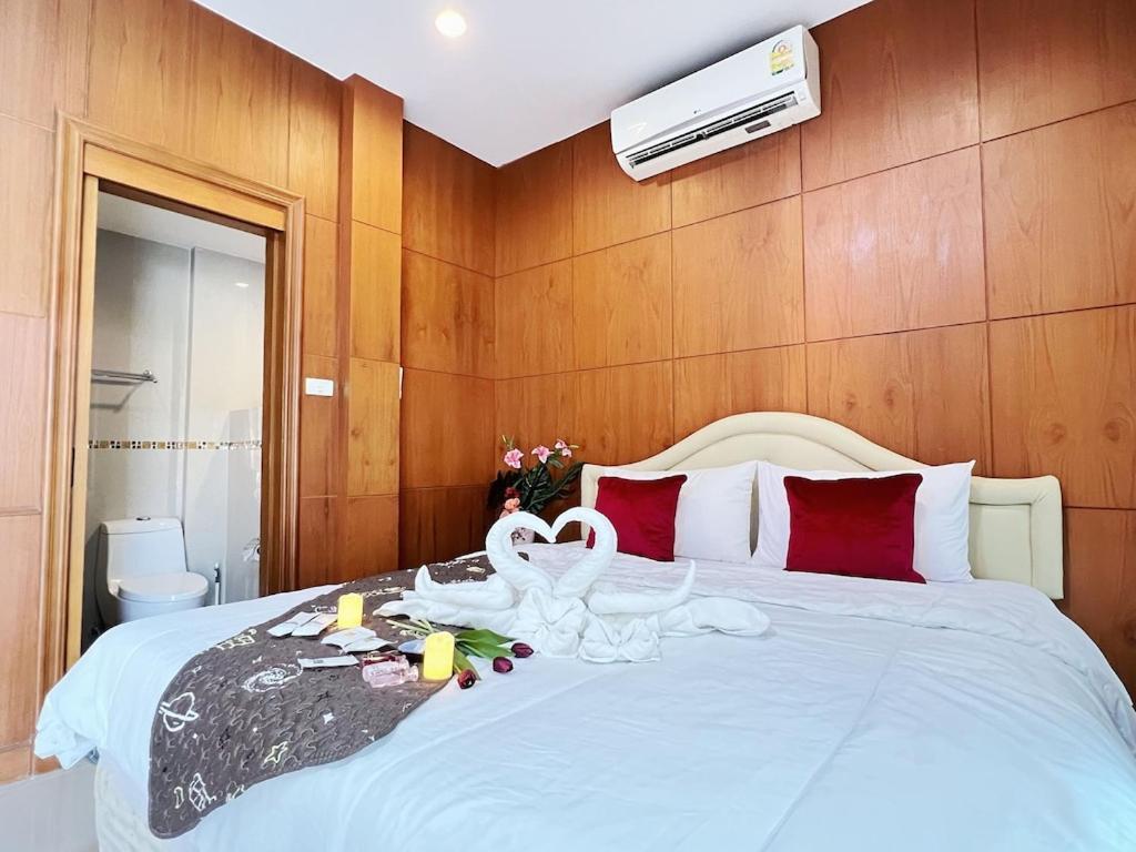 Mantra Pattaya Pool Villa With Jacuzzi In Pattaya-Pet-Friendly Praia de Jomtien Exterior foto